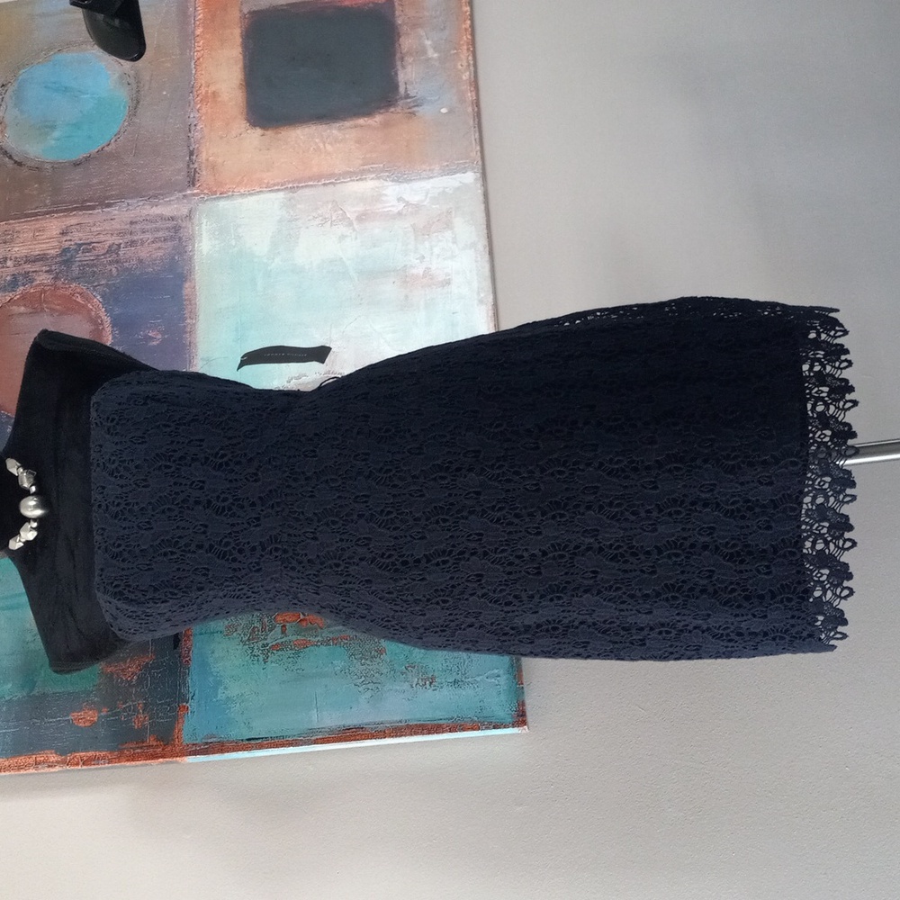 Elegant Navy Blue Lace Strapless Dress By Tommy Hilfigure Size 4 NWT - Picture 4 of 10